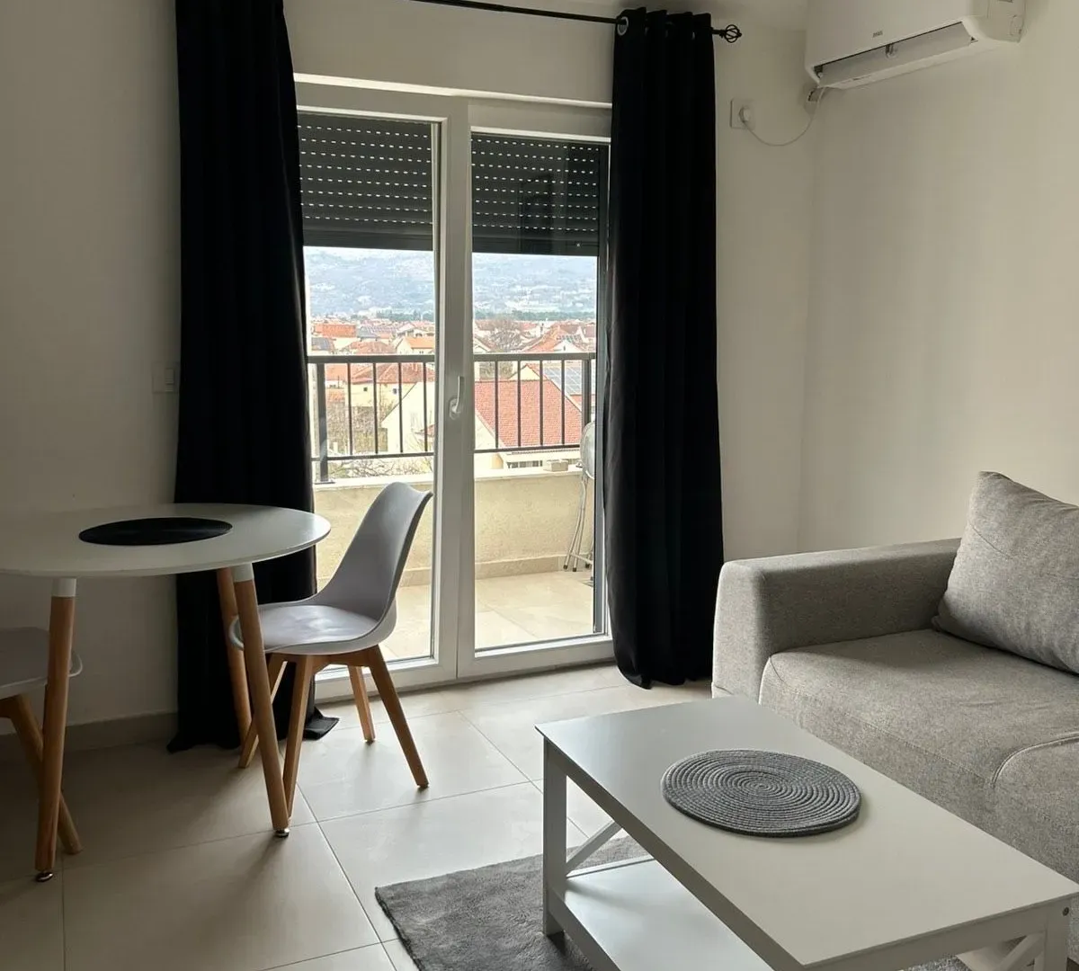 Rent, one bedroom apartment, 44m², Zagorič, Podgorica