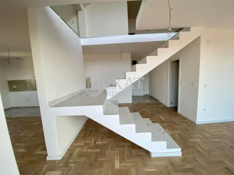 Prodaja, četvorosoban stan, 160m², Voždovac Sve Podlokacije, Beograd - image 2