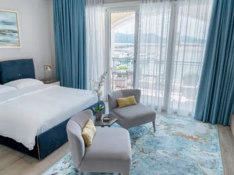 Izdavanje, garsonjera, 40m², Tivat, Crna Gora - image 6