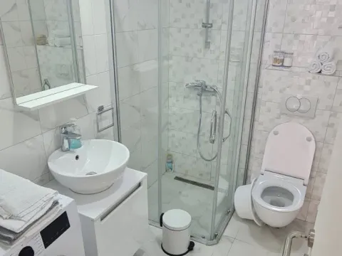 Prodaja, kuća, 480m², Tivat, Crna Gora - image 19