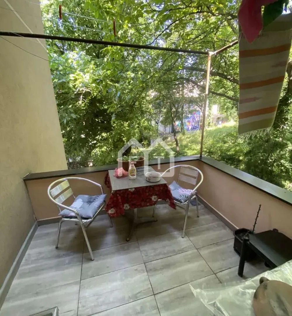 Izdavanje, trosoban stan, 60m², Cvetkova Pijaca, Zvezdara Sve Podlokacije