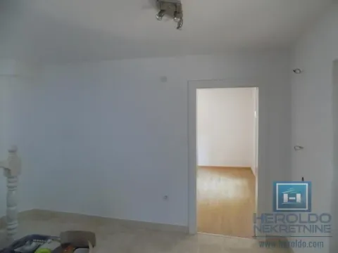 Sale, house, 230m², Centar, Paraćin - image 17