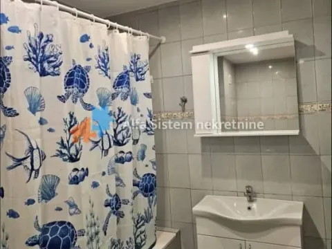 Izdavanje, trosoban stan, 76m², Vračar Sve Podlokacije, Beograd - image 8