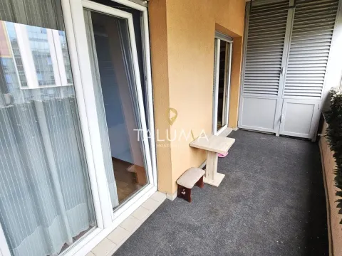 Prodaja, jednosoban stan, 50m², City Kvart, Podgorica - image 12