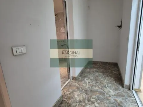 Rent, office space, 326m², Centar, Jagodina - image 36