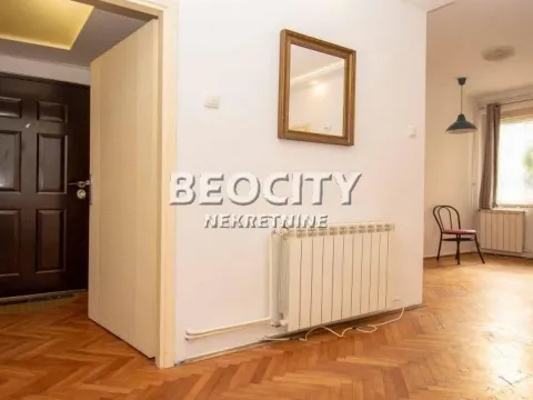 Stan in Topličin venac