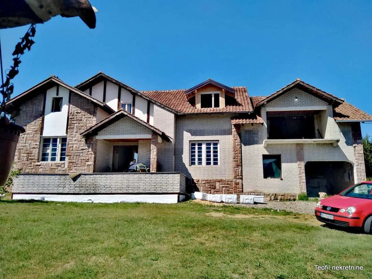 Prodaja, kuća, 479m², Ljig, Srbija