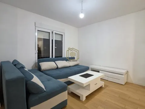Rent, apartment, 33m², Podgorica, Crna Gora - image 1