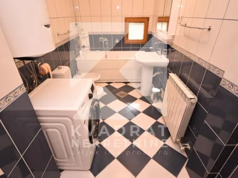 Izdavanje, kuća, 300m², Ibričevina, Podgorica - image 23