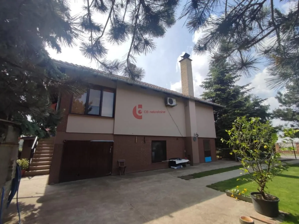 Prodaja, kuća, 300m², Hajdukovo, Subotica
