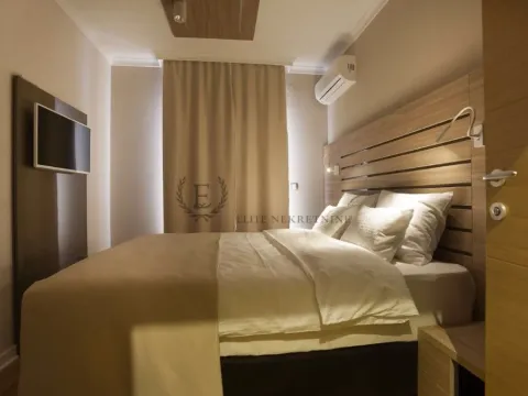 Rent, three bedroom apartment, 75m², Vračar Hram, Vračar Sve Podlokacije - image 3