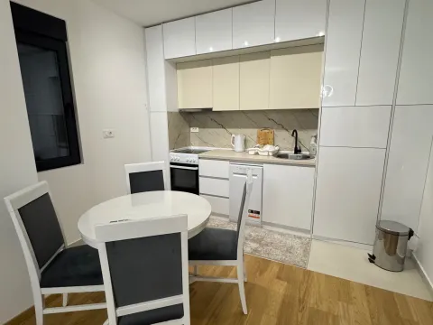 Rent, one bedroom apartment, 46m², City Kvart, Podgorica - image 5