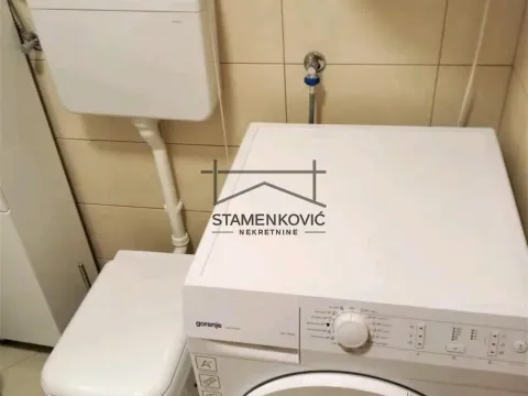 Izdavanje, trosoban stan, 70m², Liman 4, Novi Sad Sve Podlokacije - image 11