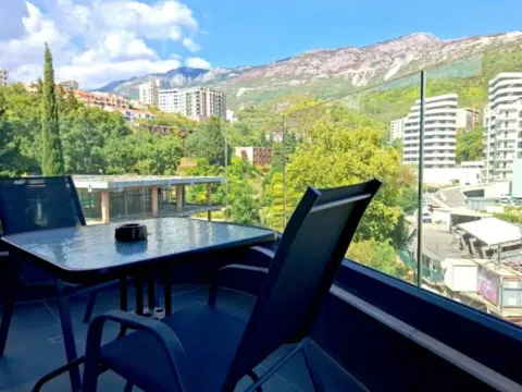 Izdavanje, jednosoban stan, 49m², Budva, Crna Gora - image 7