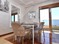 Izdavanje, četvorosoban stan, 140m², Centar, Podgorica - image 4