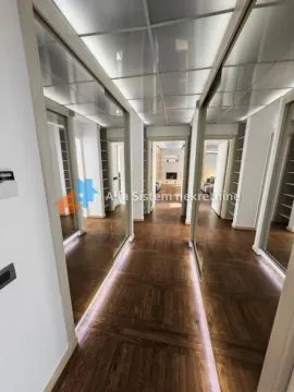 Rent, four bedroom apartment, 148m², Savski Venac, Beograd - image 23