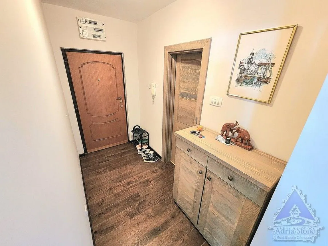 Sale, three bedroom apartment, 110m², Dubovica, Budva