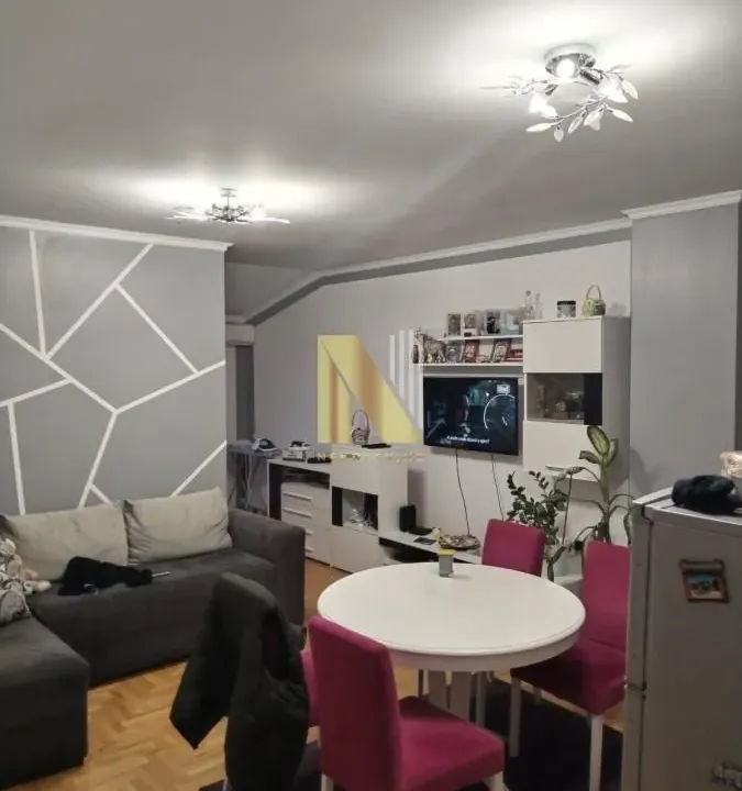 Prodaja, dvosoban stan, 52m², Podbara, Novi Sad Sve Podlokacije