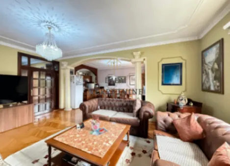 Sale, house, 752m², Zelenika, Podgorica - image 8