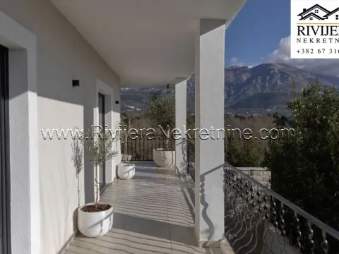 Sale, house, 424m², Tivat, Crna Gora - image 14