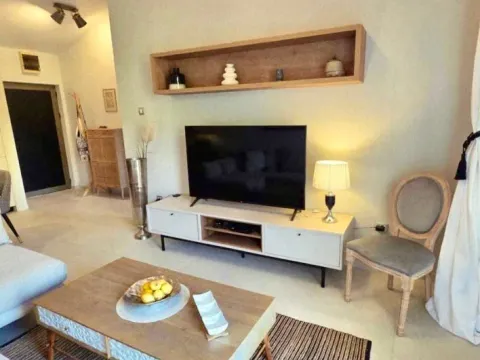 Prodaja, jednosoban stan, 48m², Budva, Crna Gora - image 9