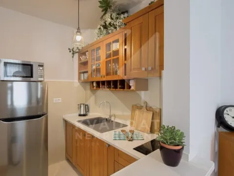 Prodaja, dvosoban stan, 77m², Centar, Budva - image 5