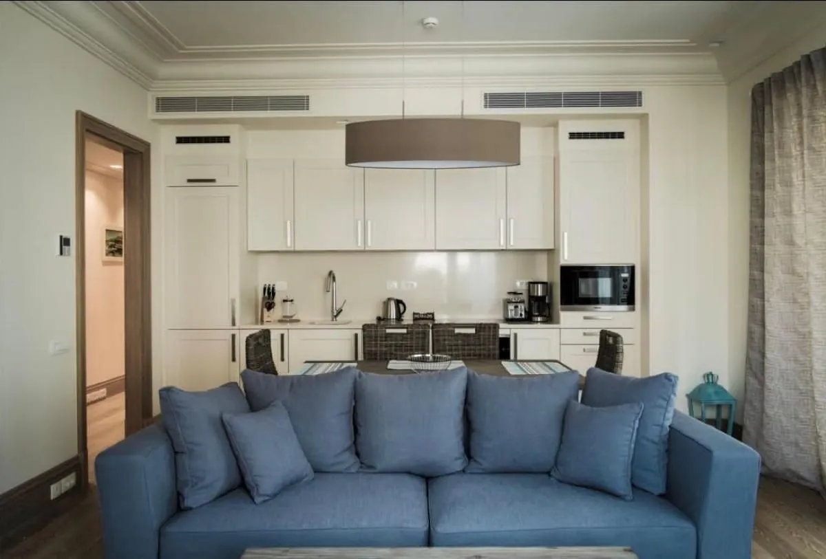 Prodaja, dvosoban stan, 107m², Tivat, Crna Gora