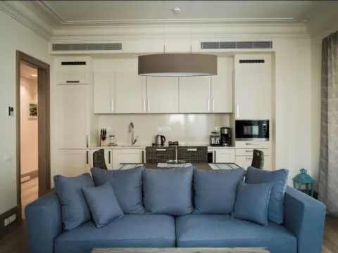 Sale, two bedroom apartment, 107m², Tivat, Crna Gora - image 3