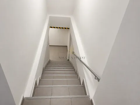 Rent, office space, 200m², Centar, Podgorica - image 19