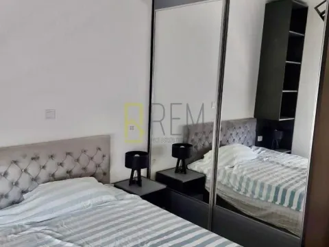 Izdavanje, dvosoban stan, 63m², Drac, Podgorica - image 13