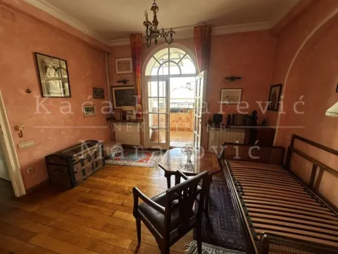Izdavanje, dvosoban stan, 71m², Savski Venac, Beograd - image 2