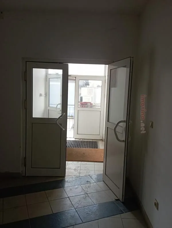 Rent, office space, 200m², Trošarina, Voždovac Sve Podlokacije