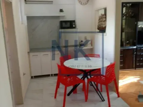 Izdavanje, dvosoban stan, 56m², Centar, Podgorica - image 5