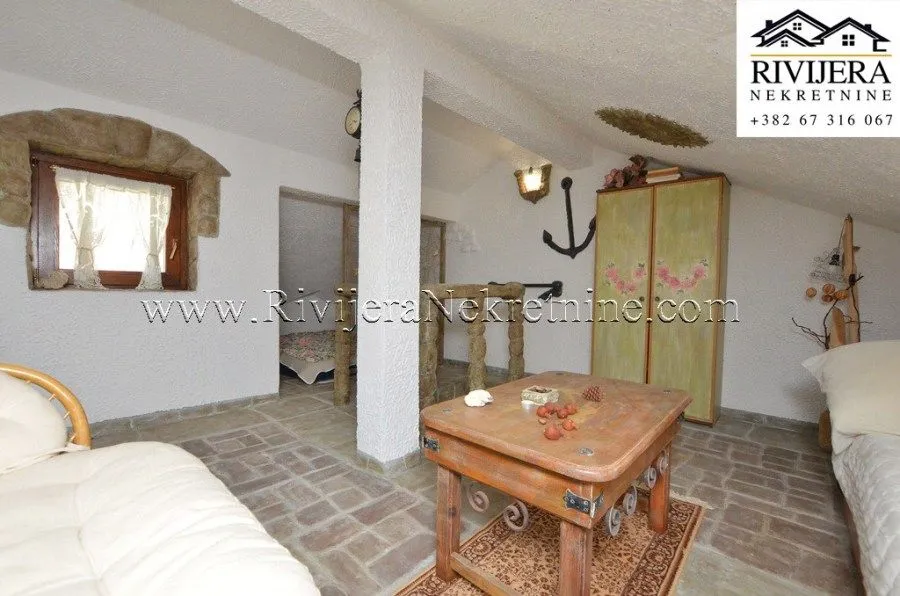 Prodaja, dvosoban stan, 80m², Đenovići, Herceg Novi