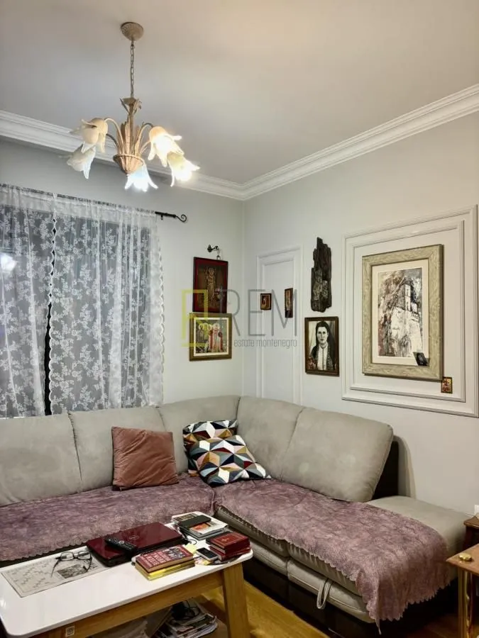 Prodaja, jednosoban stan, 41m², Blok 9, Podgorica
