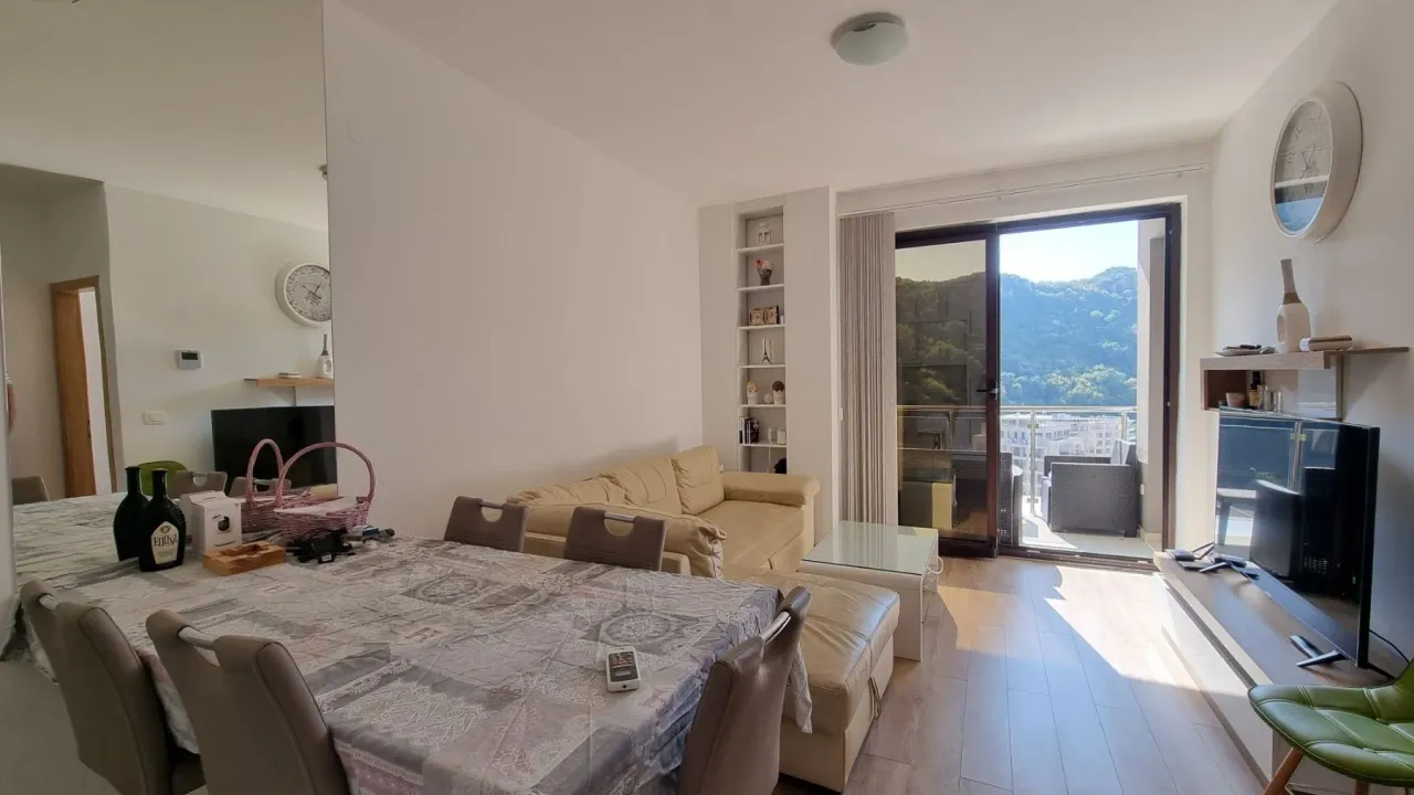 Rent, one bedroom apartment, 42m², Rafailovići, Budva