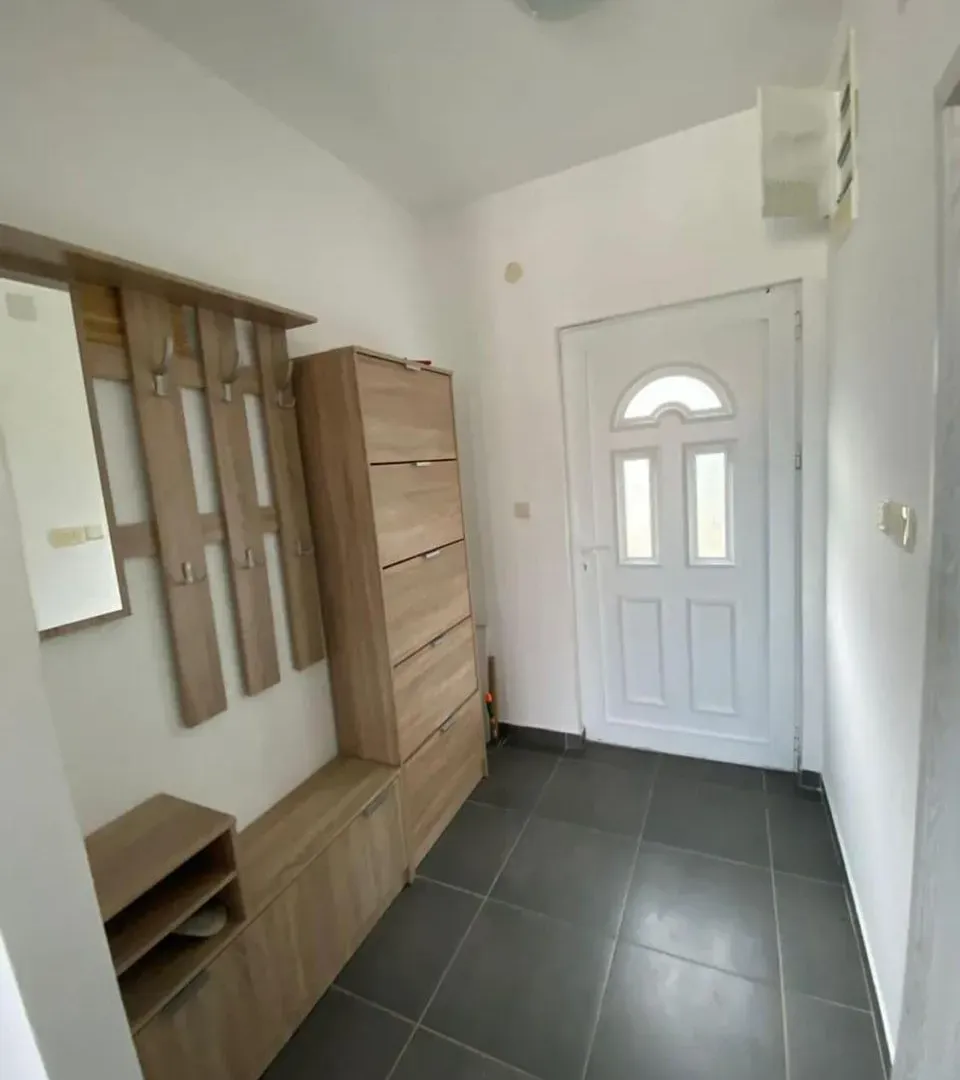 Prodaja, trosoban stan, 100m², Baošići, Herceg Novi