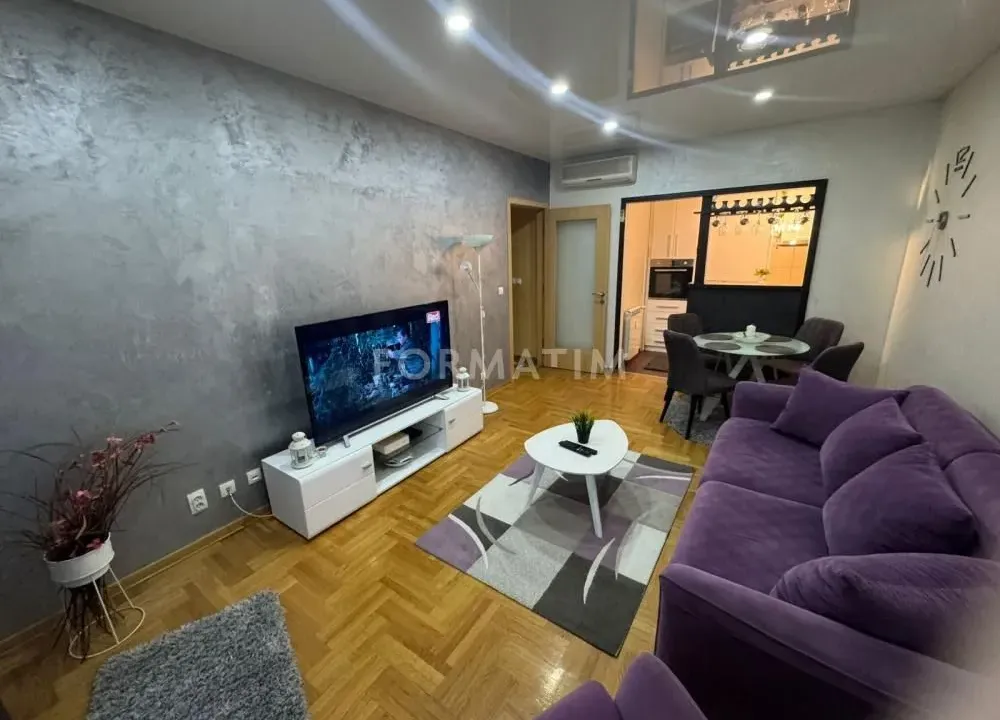 Rent, four bedroom apartment, 96m², Crveni Krst, Beograd