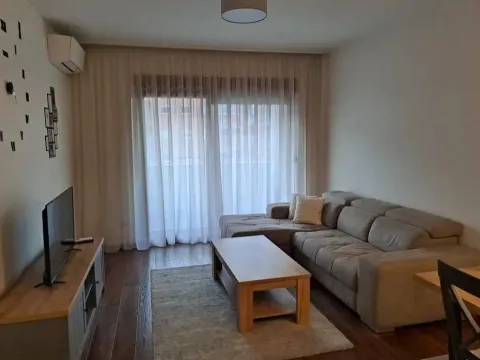 Izdavanje, jednosoban stan, 50m², Master Kvart, Podgorica - image 3
