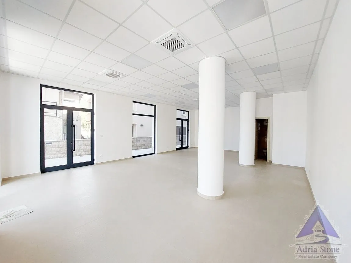 Sale, office space, 85m², Podkošljun, Budva