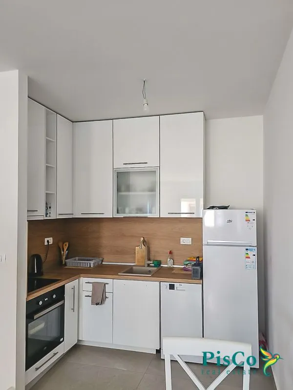 Izdavanje, jednosoban stan, 45m², New City, Podgorica