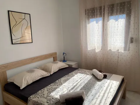 Prodaja, dvosoban stan, 51m², Kotor, Crna Gora - image 4