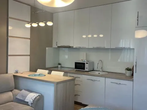 Sale, one bedroom apartment, 47m², Centar, Budva - image 9