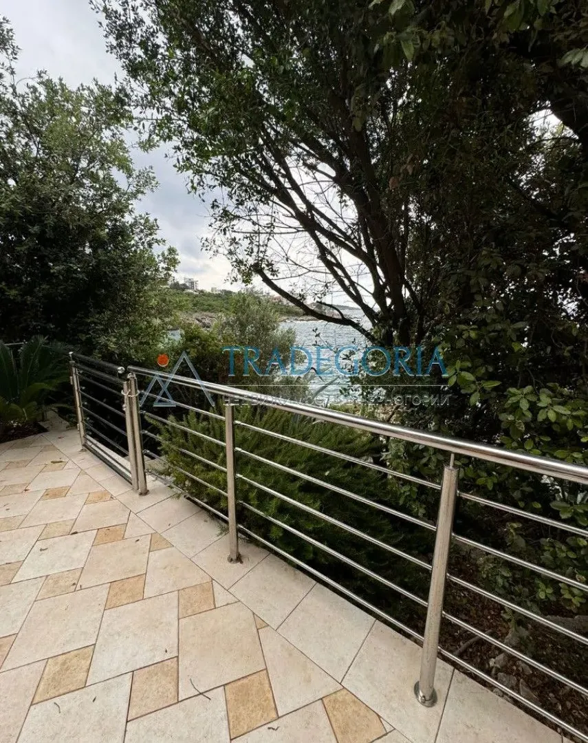Prodaja, kuća, 282m², Utjeha, Ulcinj
