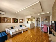 Rent, three bedroom apartment, 112m², Bečići, Budva - image 8