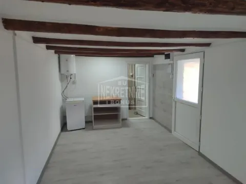 Prodaja, kuća, 88m², Mali Radanovac, Subotica - image 4
