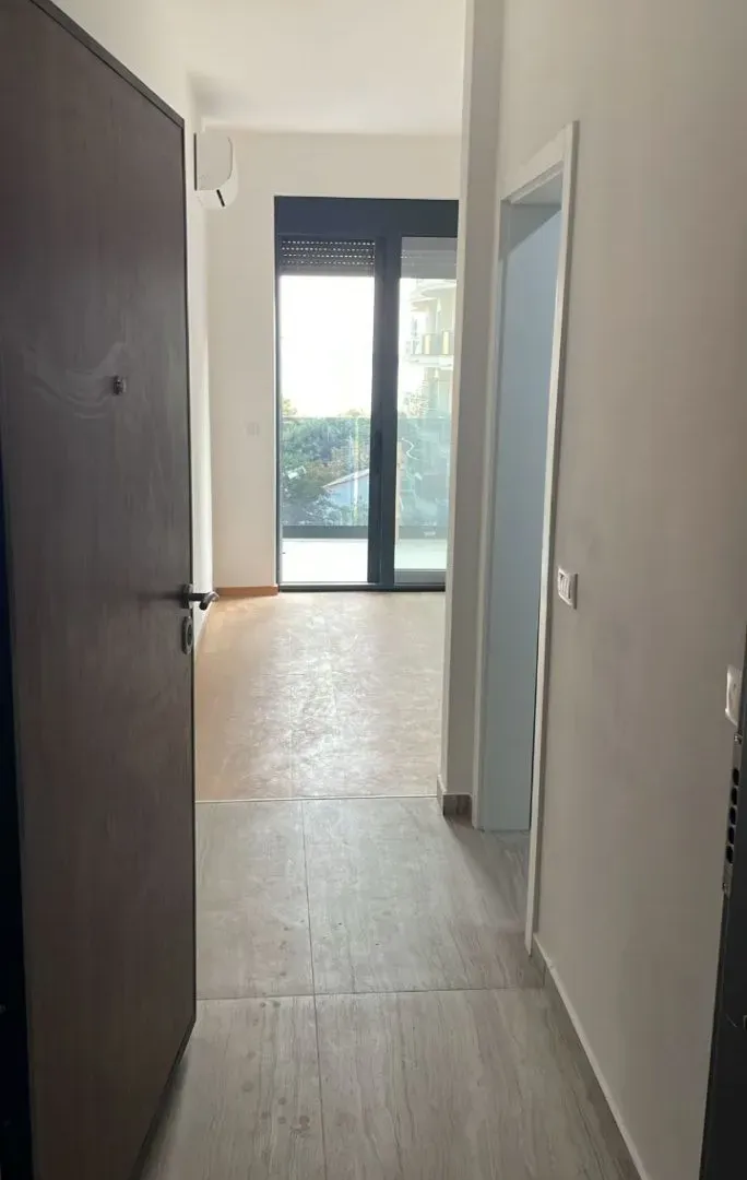 Prodaja, jednosoban stan, 40m², Bečići, Budva