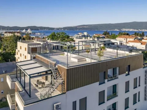 Sale, two bedroom apartment, 154m², Donja Lastva, Tivat - image 31