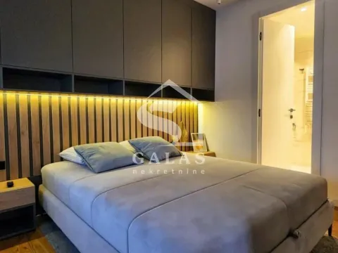 Rent, apartment, 78m², Južni Bulevar, Vračar Sve Podlokacije - image 10