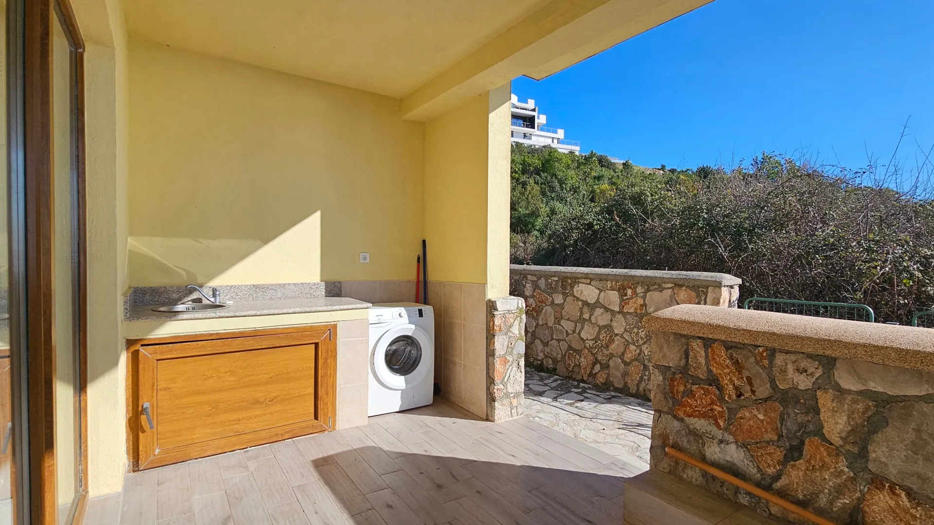 Prodaja, kuća, 143m², Krimovica, Kotor